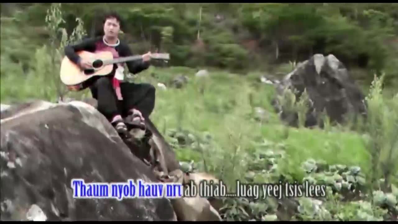 Huab Dawb -Tsis Muaj Xeem